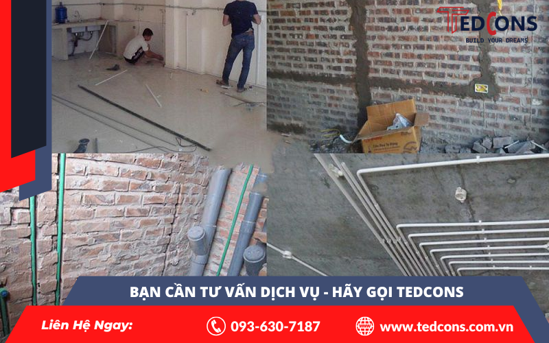 Hệ Thống Điện Nước Âm Tường – Giải Pháp Thẩm Mỹ Và Hiệu Quả Cho Nhà Ở Hiện Đại
Trong thời đại mà sự tiện nghi và thẩm mỹ được đặt lên hàng đầu, hệ thống điện nước âm tường ngày càng được nhiều gia chủ ưu tiên lựa chọn. Đây không chỉ là giải pháp kỹ thuật nâng cao giá trị công trình, mà còn phản ánh tư duy thiết kế hiện đại, tiết kiệm diện tích và tối ưu hóa trải nghiệm sống. Với vai trò là tổng thầu xây dựng, Tedcons hiểu rõ tầm quan trọng của việc thi công hệ thống này đúng kỹ thuật và phù hợp công năng.

Hệ Thống Điện Nước Âm Tường Là Gì?
Không giống như hệ thống nổi, hệ thống điện nước âm tường được bố trí chìm bên trong tường hoặc sàn nhà, kết hợp hài hòa với kết cấu công trình ngay từ giai đoạn thi công phần thô. Các đường ống dẫn nước, dây điện, công tắc, ổ cắm đều được tính toán vị trí từ trước, đảm bảo tính đồng bộ và gọn gàng cho tổng thể không gian sống.

Tuy ẩn mình phía sau các bức tường, nhưng hệ thống này chính là “mạch máu” âm thầm nuôi dưỡng toàn bộ hoạt động sinh hoạt của ngôi nhà. Vì thế, việc thiết kế và lắp đặt đòi hỏi sự chính xác tuyệt đối, kinh nghiệm chuyên môn và sự giám sát nghiêm ngặt từ tổng thầu như Tedcons.

Lợi Ích Của Hệ Thống Điện Nước Âm Tường Trong Nhà Ở
Điều làm nên sức hút của hệ thống điện nước âm tường chính là sự đồng bộ giữa công năng và thẩm mỹ. Không gian sống trở nên thoáng đãng, không bị rối mắt bởi các dây điện chằng chịt hay đường ống nước lộ thiên. Sự gọn gàng ấy không chỉ tạo cảm giác sạch sẽ, hiện đại mà còn giúp việc bố trí nội thất dễ dàng hơn rất nhiều.

Ngoài ra, khi được lắp đặt đúng kỹ thuật, hệ thống này còn giảm thiểu nguy cơ rò rỉ, chập điện, giúp tăng tuổi thọ công trình và an toàn cho người sử dụng. Trong các công trình dân dụng do Tedcons đảm nhiệm, đội ngũ kỹ sư luôn tư vấn và thiết kế hệ thống điện nước âm tường theo nhu cầu sử dụng thực tế của từng gia đình, đảm bảo tính hiệu quả lâu dài.

Quy Trình Thi Công Điện Nước Âm Tường Của Tổng Thầu Tedcons
Với vai trò là đơn vị tổng thầu, Tedcons không chỉ đảm nhận việc xây dựng mà còn kiểm soát chất lượng từ bản vẽ đến thi công. Khi triển khai hệ thống điện nước âm tường, Tedcons thường bắt đầu từ khâu khảo sát nhu cầu thực tế của khách hàng, tiếp đó là lên bản vẽ kỹ thuật chi tiết, lựa chọn vật tư và tiến hành lắp đặt đúng quy chuẩn.

Việc đánh dấu các điểm đấu nối, xác định cao độ âm tường, luồn ống, xử lý đầu nối và kiểm tra rò rỉ đều được thực hiện tuần tự và kiểm tra khắt khe. Điều này đảm bảo rằng sau khi hoàn thiện, hệ thống vừa vận hành ổn định, vừa dễ dàng sửa chữa khi cần bảo trì.

Những Lưu Ý Khi Lựa Chọn Vật Tư Cho Hệ Thống Điện Nước Âm Tường
Một trong những yếu tố then chốt giúp hệ thống vận hành ổn định lâu dài chính là chất lượng vật tư. Tedcons luôn ưu tiên lựa chọn các loại ống nhựa chịu nhiệt, chống ăn mòn, dây điện đạt chuẩn tiết diện và ổn định điện trở. Không chỉ dừng lại ở chất lượng, vật tư còn phải phù hợp với điều kiện thời tiết tại Việt Nam để hạn chế tình trạng giãn nở, cong vênh hoặc nứt vỡ sau thời gian dài sử dụng.

Bên cạnh đó, việc đảm bảo đúng chủng loại – đúng chức năng – đúng vị trí sẽ giúp công trình tiết kiệm chi phí phát sinh và giảm thiểu rủi ro sửa chữa trong tương lai. Tại các dự án của Tedcons, mỗi loại dây dẫn và ống nước đều được mã hóa rõ ràng, giúp dễ dàng phân biệt và xử lý sự cố khi cần thiết.

Hệ Thống Điện Nước Âm Tường Có Dễ Bảo Trì Không?
Nhiều người lo ngại rằng việc “giấu” hệ thống điện nước vào trong tường sẽ gây khó khăn cho việc sửa chữa. Tuy nhiên, khi được thiết kế bài bản và có sơ đồ kỹ thuật rõ ràng như tại các công trình do Tedcons thực hiện, việc bảo trì hoàn toàn khả thi và không gây ảnh hưởng đến kết cấu công trình.

Mỗi điểm nối, van chặn hay ổ cắm đều được bố trí ở các vị trí “mở” nhằm tạo điều kiện tiếp cận khi cần thay thế. Thậm chí, Tedcons còn khuyến nghị khách hàng lưu trữ sơ đồ hệ thống để có thể tra cứu nhanh khi xảy ra sự cố về nước hoặc điện. Với hệ thống điện nước âm tường được thi công bài bản, bạn sẽ yên tâm sử dụng mà không cần lo lắng đến những rủi ro phát sinh sau này.

Ứng Dụng Hệ Thống Điện Nước Âm Tường Trong Các Loại Nhà Ở
Tùy theo loại công trình – từ nhà phố, biệt thự đến căn hộ cao cấp – Tedcons sẽ đưa ra phương án thiết kế hệ thống điện nước âm tường phù hợp. Ví dụ, ở nhà phố có chiều ngang hẹp, hệ thống cần được bố trí sao cho vừa tiết kiệm không gian, vừa dễ sửa chữa. Trong khi đó, tại biệt thự có diện tích rộng, đường ống phải được phân tầng khoa học để không ảnh hưởng đến kết cấu thẩm mỹ.

Hệ thống điện nước âm tường cũng có thể tích hợp với các thiết bị nhà thông minh, như hệ thống chiếu sáng tự động, điều khiển từ xa hoặc cảm biến tiết kiệm năng lượng. Đây là xu hướng xây dựng hiện đại mà Tedcons đang triển khai mạnh mẽ nhằm tạo ra những không gian sống tối ưu hóa công nghệ và tính cá nhân hóa.

Vì Sao Nên Chọn Tedcons Để Thi Công Điện Nước Âm Tường?
Với kinh nghiệm dày dạn trong lĩnh vực tổng thầu xây dựng, Tedcons không chỉ đảm bảo chất lượng công trình phần thô mà còn đặc biệt chú trọng đến các hạng mục ẩn bên trong như hệ thống điện nước âm tường. Đội ngũ kỹ sư của Tedcons có kiến thức chuyên sâu về hệ thống cơ điện, luôn cập nhật các tiêu chuẩn mới và đề xuất giải pháp tiết kiệm tối ưu cho khách hàng.

Chúng tôi không chỉ thi công mà còn tư vấn lựa chọn phương án phù hợp với thói quen sử dụng và phong cách sống của từng gia đình. Với quy trình quản lý chất lượng nghiêm ngặt, Tedcons cam kết hệ thống điện nước âm tường sẽ đồng hành bền vững với công trình trong suốt thời gian dài.

Kết Luận
Hệ thống điện nước âm tường không chỉ giúp tối ưu không gian sống mà còn nâng cao chất lượng và độ bền của công trình nếu được thi công đúng kỹ thuật. Với Tedcons, mọi công đoạn đều được thực hiện chuyên nghiệp và đặt sự an toàn, thẩm mỹ lên hàng đầu – mang đến cho khách hàng một mái ấm hiện đại, tiện nghi và lâu dài.